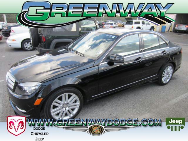 Photo of 2011 Mercedes-Benz C-Class