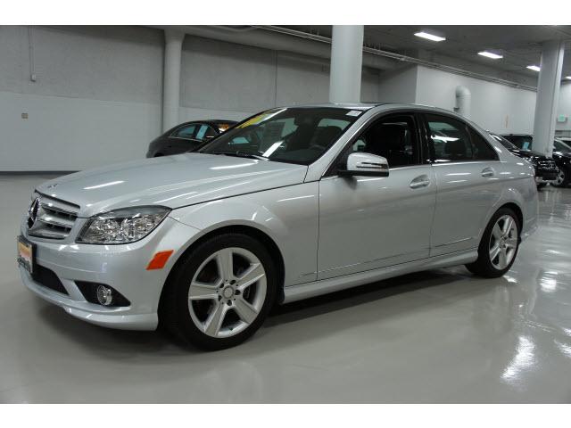 Photo of 2010 Mercedes-Benz C300