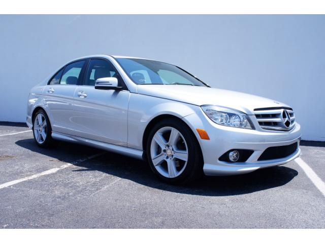 Photo of 2010 Mercedes-Benz C-Class