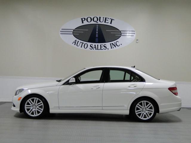 Photo of 2009 Mercedes-Benz C-Class