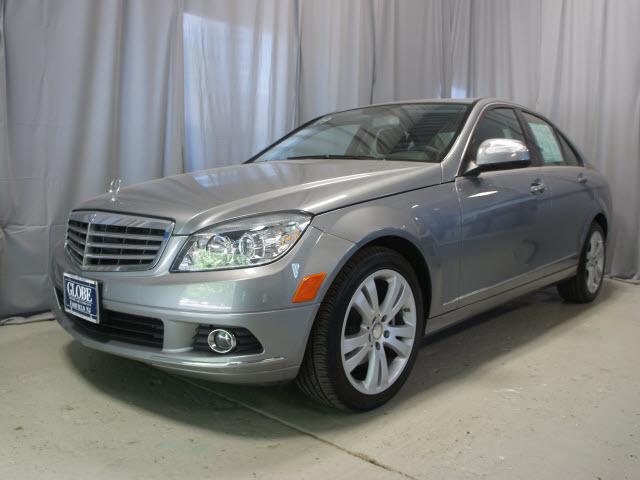 Photo of 2009 Mercedes-Benz C-Class