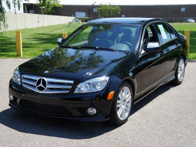 Photo of 2009 Mercedes-Benz C-Class
