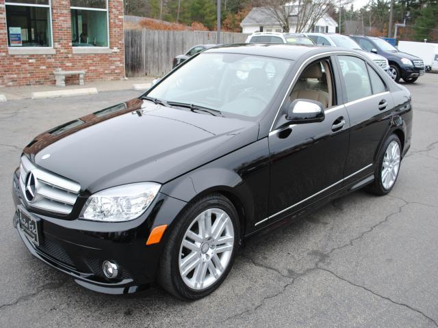 Photo of 2009 Mercedes-Benz C-Class