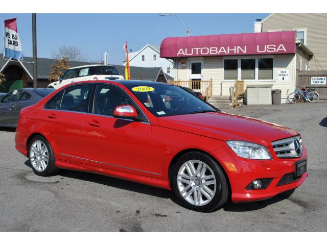 Photo of 2009 Mercedes-Benz C-Class