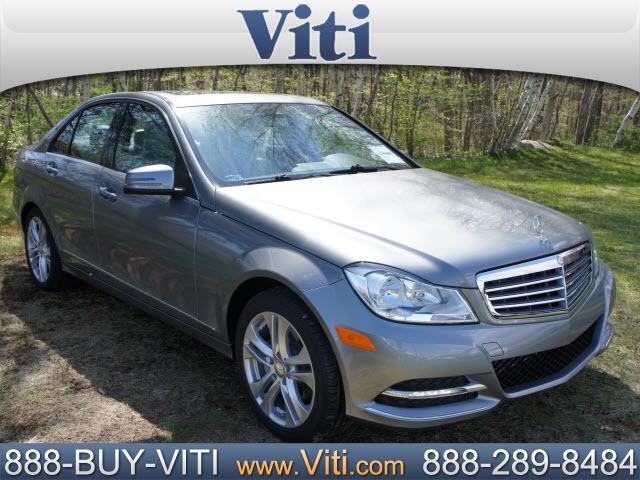 Photo of 2012 Mercedes-Benz C-Class