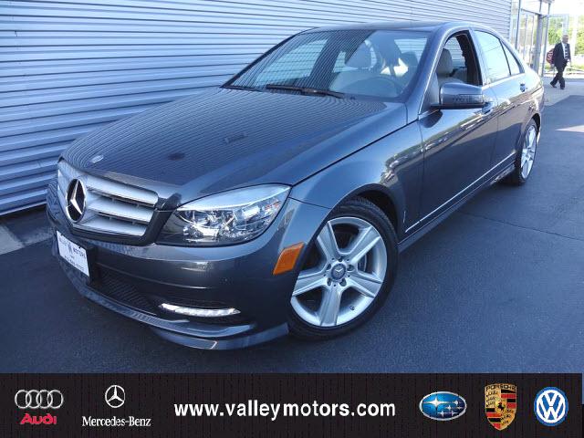 Photo of 2011 Mercedes-Benz C300