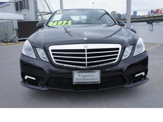 Photo of 2011 Mercedes-Benz E350