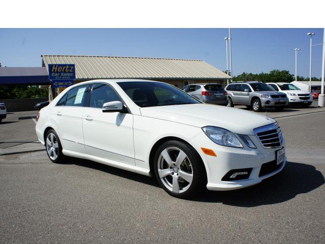 Photo of 2011 Mercedes-Benz E350