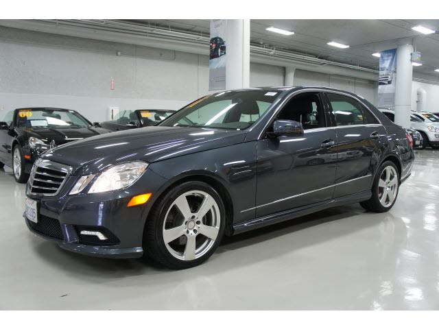 Photo of 2011 Mercedes-Benz E350