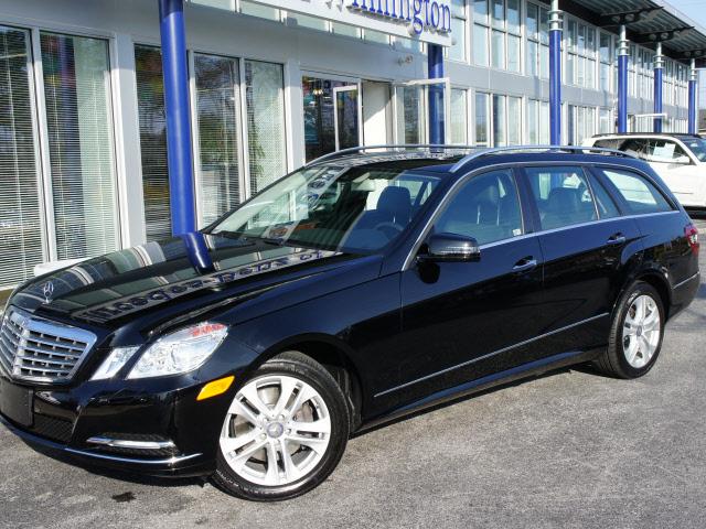 Photo of 2011 Mercedes-Benz E350