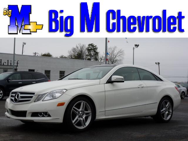 Photo of 2011 Mercedes-Benz E350