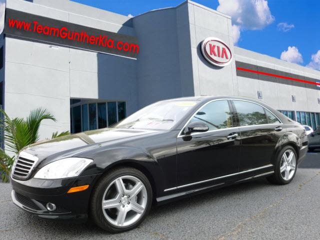 Photo of 2009 Mercedes-Benz S-Class