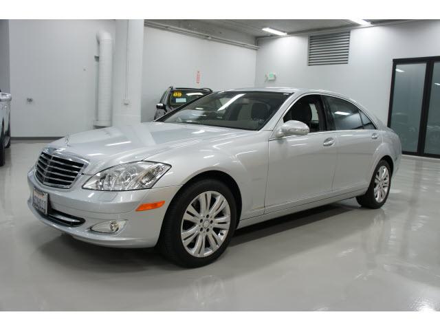 Photo of 2009 Mercedes-Benz S-Class