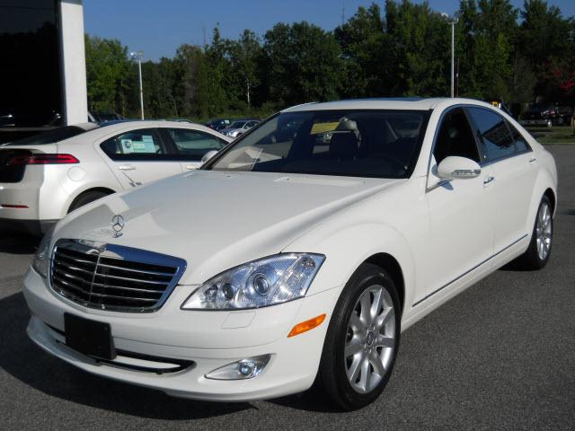 Photo of 2008 Mercedes-Benz S-Class