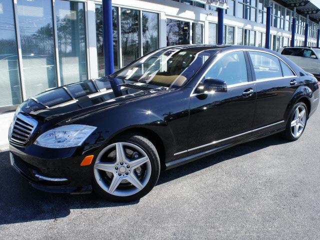 Photo of 2010 Mercedes-Benz S550
