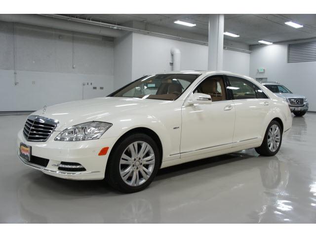 Photo of 2010 Mercedes-Benz S-Class