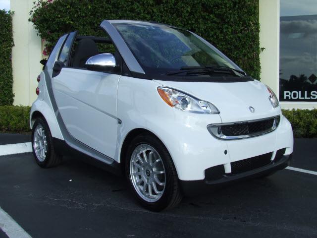 Photo of 2011 Smart fortwo