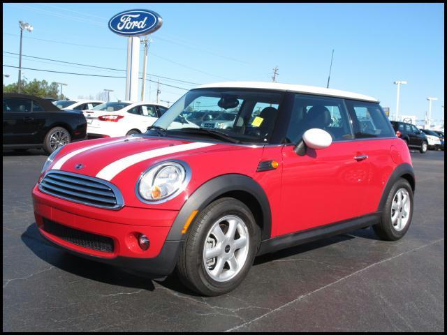 Photo of 2008 MINI Cooper Hardtop