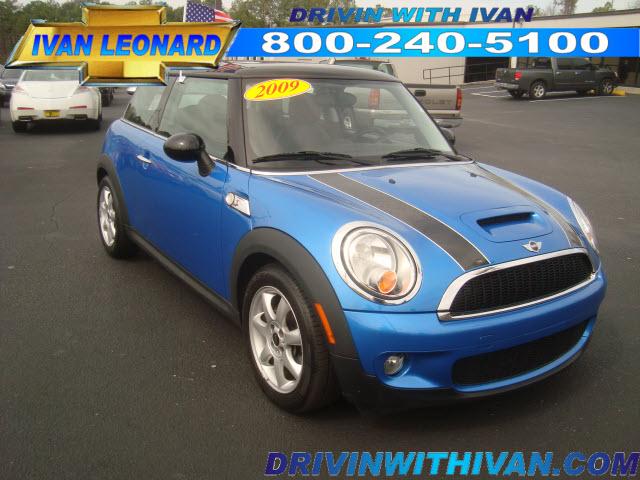 Photo of 2009 MINI Cooper
