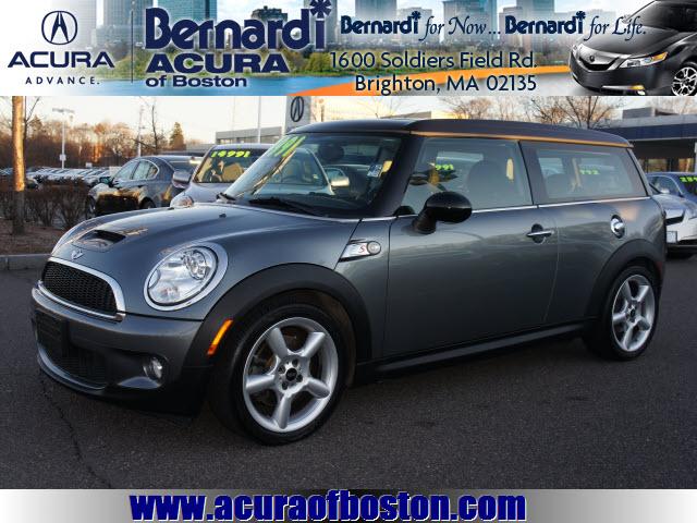Photo of 2010 MINI Cooper Clubman