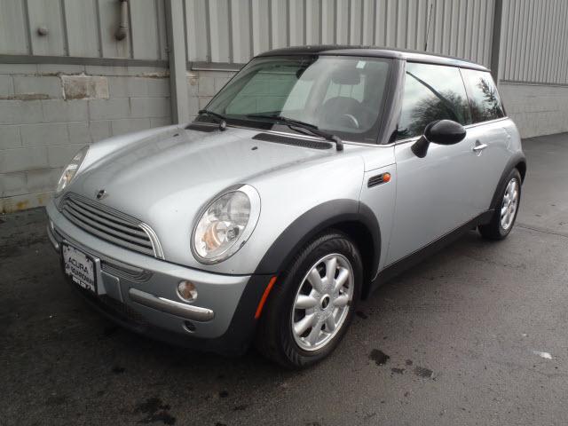 Photo of 2004 MINI Cooper