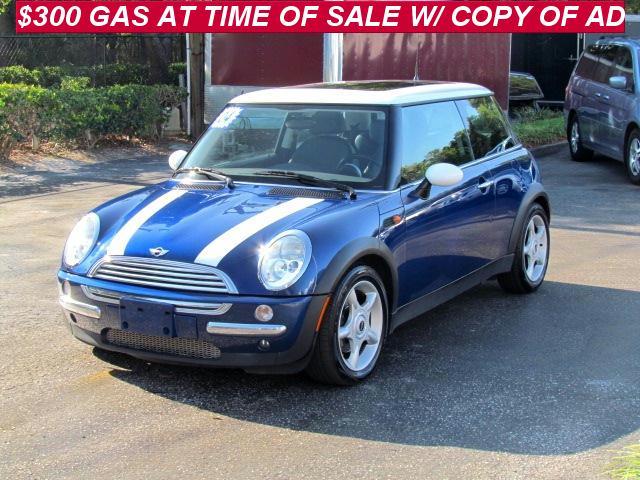 Photo of 2004 MINI Cooper Hardtop