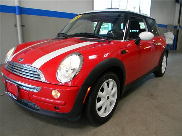 Photo of 2004 MINI Cooper