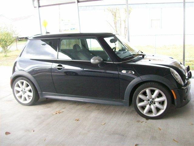 Photo of 2005 MINI Cooper