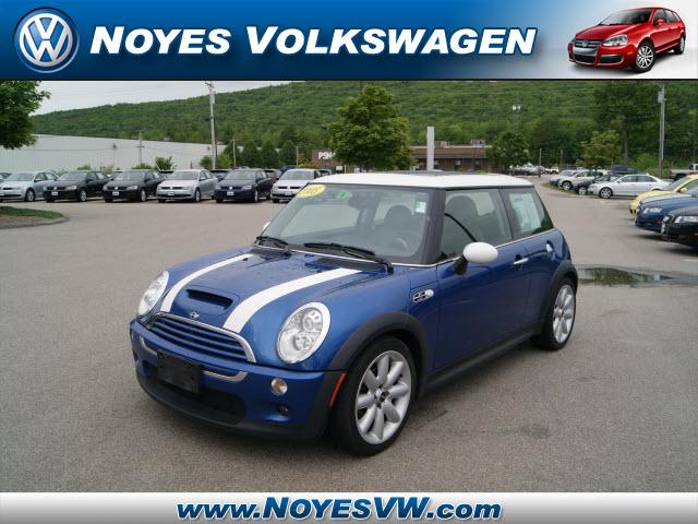 Photo of 2005 MINI Cooper