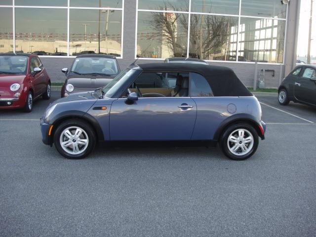 Photo of 2005 MINI Cooper