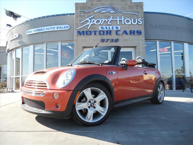 Photo of 2005 MINI Cooper