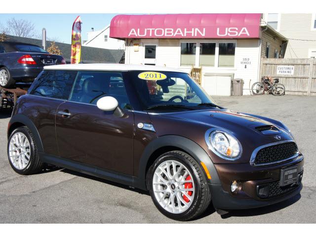 Photo of 2011 MINI Cooper
