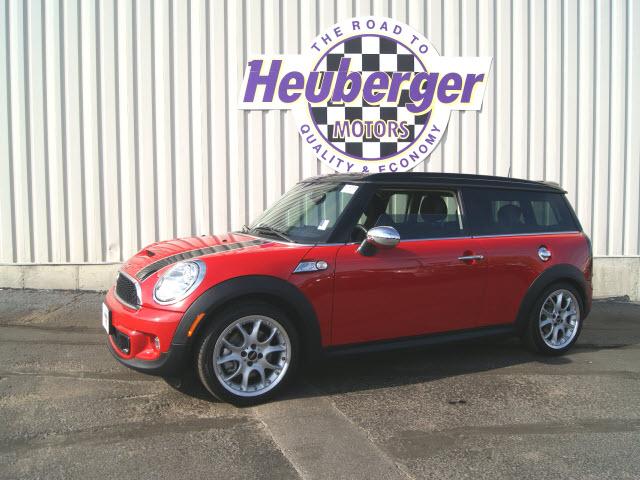 Photo of 2011 MINI Cooper Clubman