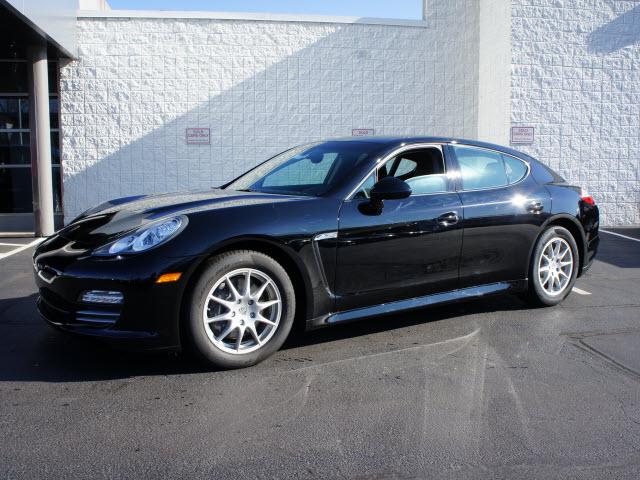 Photo of 2012 Porsche Panamera