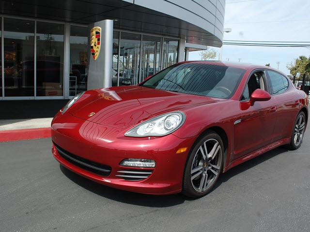 Photo of 2011 Porsche Panamera