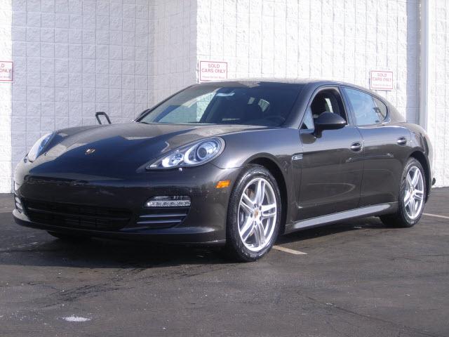Photo of 2012 Porsche Panamera