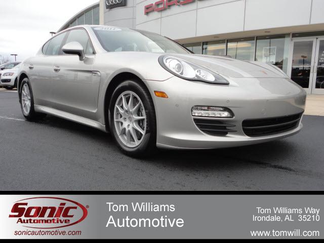 Photo of 2011 Porsche Panamera