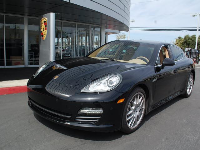 Photo of 2010 Porsche Panamera