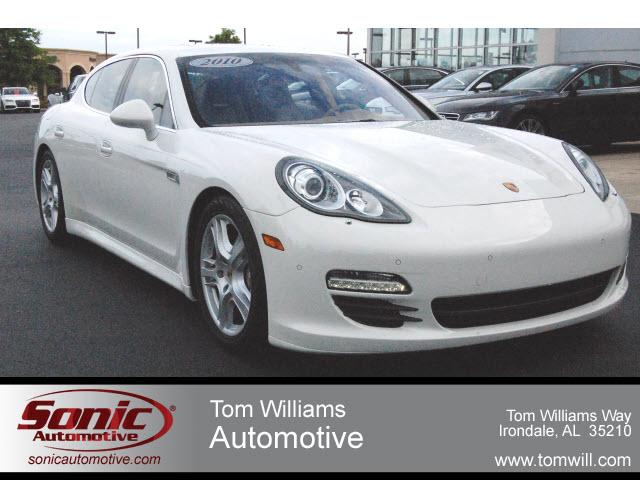 Photo of 2010 Porsche Panamera