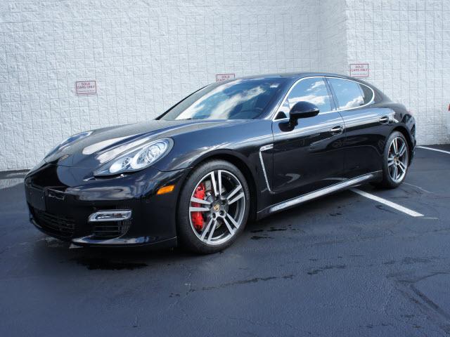 Photo of 2010 Porsche Panamera