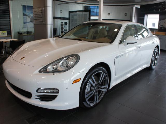 Photo of 2012 Porsche Panamera