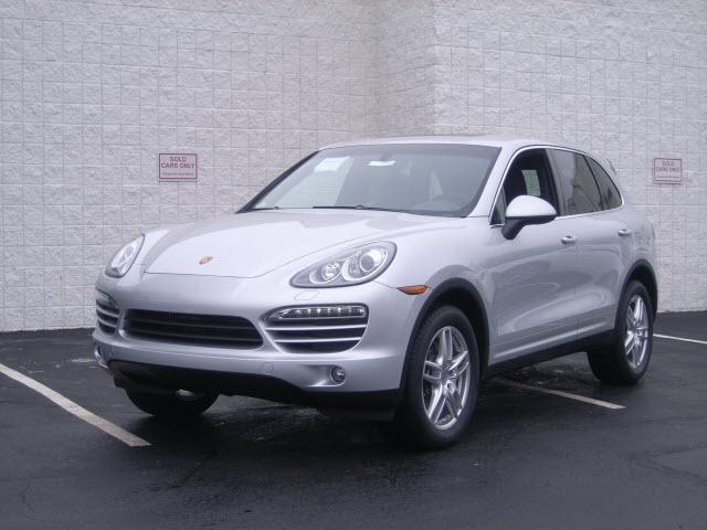 Photo of 2012 Porsche Cayenne