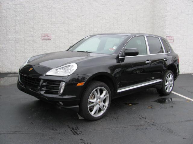 Photo of 2008 Porsche Cayenne