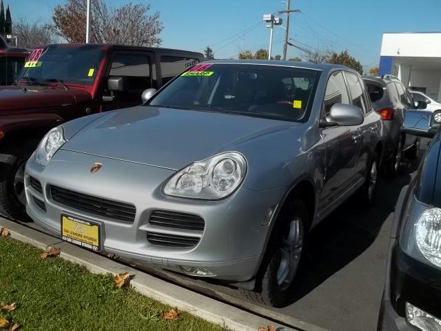 Photo of 2006 Porsche Cayenne