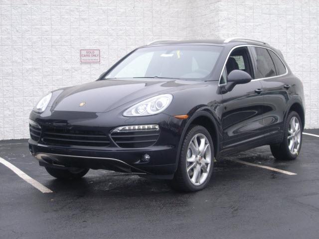 Photo of 2012 Porsche Cayenne