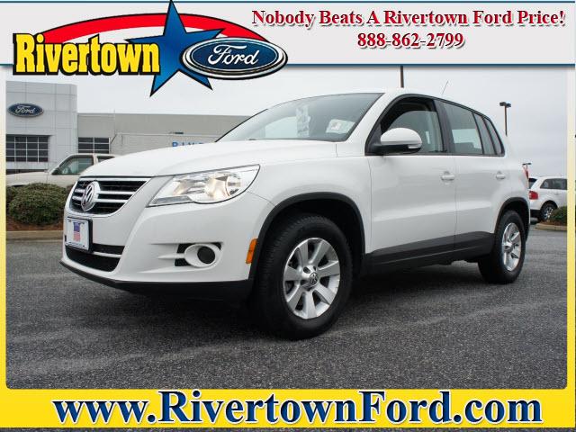 Photo of 2009 Volkswagen Tiguan