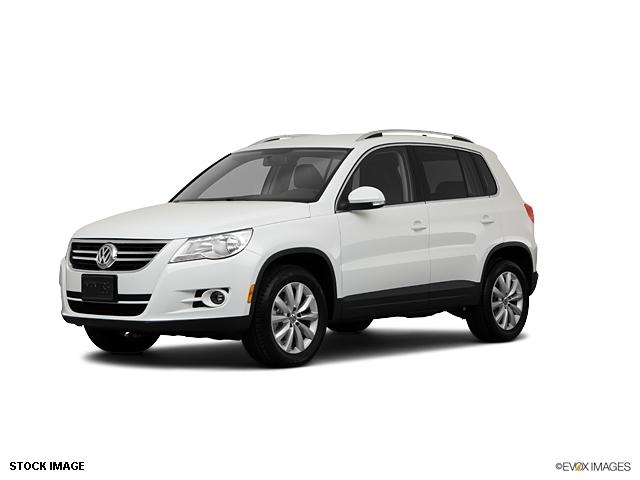 Photo of 2011 Volkswagen Tiguan