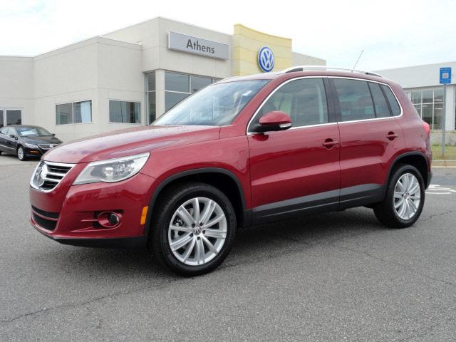 Photo of 2011 Volkswagen Tiguan