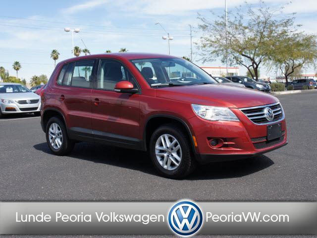 Photo of 2011 Volkswagen Tiguan