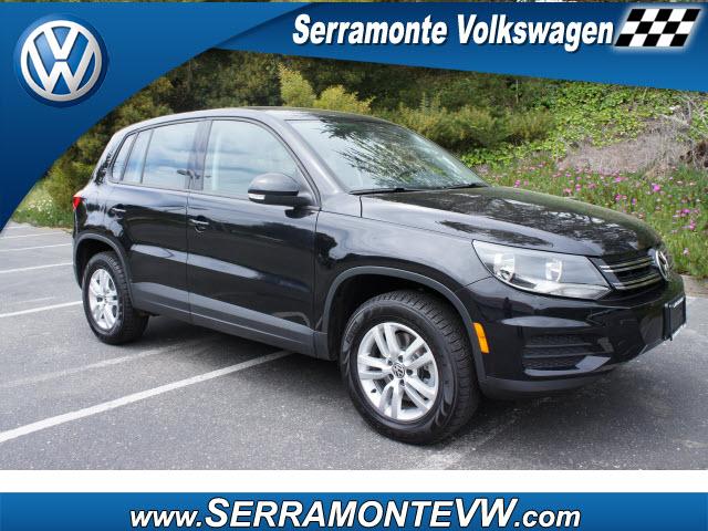 Photo of 2012 Volkswagen Tiguan